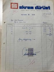 TEMİZLİK ÜRÜNLERİ FATURASI - 6 EKİM 1973 - EKREM DÜRÜST - İTHALAT, İHRACAT, KOMİSYON, TAAHHÜT VE DAHİLİ TİCARET - KADIKÖY, İSTANBUL - KİRKOR BERBERLER - PANGALTI, İSTANBUL - ISLAK İMZALI, KAŞELİ DAMGA PULLU - 21 x 28 cm EBATLI ORİJİNAL FATURA