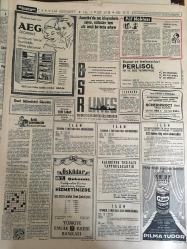 HÜRRİYET GAZETESİ 28 TEMMUZ 1965 YIL :18 SAYI :6193---Müdahale hakkımız Rumlara Hatırlatıldı ---Bağımsız Üç Bakan Belli Oldu --CKMP idare kurulunda kavga çıktı ---Milyoner kapıcıyı öldüren katil Cebbar konuştu :Pişman değilim ---Eski Milli Boksör Adnan İnan Bütün Kabahati Eczacılara Yükledi ---Atina da Umumi İşçi Grevi Başladı ---İstanbul da taksi ile dolmuşlar ayrılıyor ----10 ay ,komadaki eşinin  başından ayrılmayan kadın mucize yarattı ---Belçika da ki Türk işçisi bıçakla arkadaşını öldürdü ----On haydut petrol  kampını bastı ----Kapalı sular ,orijinal şişeler içinde satılacak ---Amerika da suç işleyenlerin sayısı ,nüfustan tam altı misli bir hızla artıyor ---Suzan Sözen Hayatını Anlatıyor ----İş tatlıya bağlandı -Nihat Kirazlıyayla  ya yollandı ----Beşiktaş ,sezonu bugün açıyor ---Sion ,15 Eylül ve 14 Ekim i İstiyor ---Emirgan da ki güreş kampı sivrisinek istilasına uğradı ---Beykoz kaleci Nihat ı  satmaktan vazgeçti ---Bir  dünya şampiyonu feci şekilde  öldürüldü ----