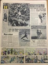 HÜRRİYET GAZETESİ 27 TEMMUZ 1965 YIL :18 SAYI :6192--Denktaş :Kıbrıs Türk Hükümeti Kurulmalı --Müreffeh ve kuvvetli bir Türkiye için CKMP programı ---Türkeş ,Gürsel e rejimin  tehlikede olduğunu bir mektupla bildirdi ---400 milyon dolar yardım alacağız ---Tahtakılıç ,CKMP genel başkanlığına adaylığını koydu ---Terk ettiği çocuğunu geri isteyen kadın  ikinci defa kayboldu ---Milyoner kadın beş çocuğuna Türkiye nin  sahillerini tanıtıyor ----Bir kalp hastası tam on bir  kere ölüp dirildi ---Nihat a Beşiktaş tan sonra ,Fenerbahçe de talip oldu --Sandro Puppo  ve Türk futbolundan bahsediyor ---Fahrettin Kerim Gökay Yaşar a nasihat etti ---İngiltere den dönen Oscar Hold Yaşar 'ın transferine çok sevindi ---Futbolcusunu profesyonel  ilan eden kulüp ve idare heyetine ceza verilecek ---Kristal Hummasına tutulanlar  bir hafta içinde  madenin  civarına şehir  kurdu ---Ürdün Kralı Hüseyin Sporu Tercih Ediyor ---Eski Bakanlardan Hüdai Oral ın oğlu Kuşadası n da boğuldu ---