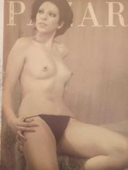 Pazar Haftalık Aktüalite Sinema Tiyatro Müzik ve Magazin Dergisi - 1976 Yılı - Sayı:1013 - Gillian Duxbury - Filiz Tunç - Bir Yıl Sonra Kurdunu Döktü! - Türkan Şoray - Mehmet Yağmur - Alev Altın - Nur Soylu - Güngör Esen - Arzu Okay - Gönül Tansel - Lale Oraloğlu - Ali Oraloğlu - Lale Oraloğlu'nun layık olduğu yer hapishane değildir! - İsmet Kasapoğlu, Emel Sayın hastaneye kaldırılınca, hemen eski eşini ziyaret etti - Filiz Akın - Leman Coşkuner - Türker İnanoğlu - Sonia Viviani - Osman Faruk Seden - İtalyan Fıstığı: ''Delicesine filmiyle sinema seyircisini deli edeceğim'' diyor - Memduh Ün - Fikret Hakan - Süleyman Turan - Ali Sururi - Arzu Okay, Mine Mutlu, Ceyda Karahan - Mualla Omay, her filminde anadan doğma çıplak - Orçun Sonat - Üç yıl önceki sevgilisi, reklam uğruna Cüneyt Arkın'ın yuvasını yıkmak istiyor - Sema Eyüboğlu - İzmir'in Erkekleri Christin Carol'un peşinde - Seher Şeniz ''İlk kez deliler gibi seviyorum'' diyor fotoğraf ve haberi - Tam Takım Dergi