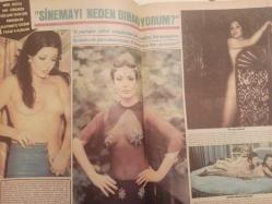 Pazar Haftalık Aktüalite Sinema Tiyatro Müzik ve Magazin Dergisi - 1976 Yılı - Sayı:1009 - Bahar Erdeniz - Alev Altın - Gamze Öz eski eşini mahkemeye veriyor - Erdinç Öz - Nilüfer - Melek Görgün - Atilla Oymak - Ülkü Erakalın - Ali Rıza Binboğa - Müjde Ar 800 bin liralık gazino teklifini reddetti - Osman Kavran - Mine Mutlu yılda bir milyon kazancın üstüne sünger çekiverdi - Mine Mutlu son günlerde Yeşilçam'ın en çok konuşulan olayının iç yüzünü PAZAR'a açıkladı - Melih Gülgen - Kadri Yurdatap - Elif Pektaş, Senar Seven'e kaptırdığı sevgilisini geri aldı - Adnan Sapmaz - Ahmet Kanık - Nükhet Duru iyice dağıttı - Mehmet Teoman - İlknur Taçbaş, şen dulluğun iyice tadını çıkarıyor - Özden Yüce sekiz ay sonra yuvaya döndü - Filiz Akın - Müjde Ar - Ekrem Bora - Menekşe - Funda Balcı - Ülkü Özen - Serap Coşkun fotoğraf ve haberi - Tam Takım Dergi