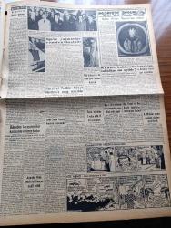 Vatan Gazetesi - 22 Kasım 1955 - Ahmet Emin Yalman Köşe Yazısı - Malatya Belediye Seçimleri Henüz Karara Bağlanamadı - Bulganin Batılılara Delhi'de Hücum Etti - Bağdat Paktı Konseyi İlk Toplantısını Yaptı - Yaralı İran Başvekili Hüseyin Ala Ve Ateş Eden Fotoğraf - Bombay'da 200 Bin İşçi Polisle Çatıştı 22 İşçi Yaralandı - Fırtınalı Gece Yazan Orhan Kemal Yazı Dizisi - Atatürk Filmi İle İlgili Mukavele İmzalandı - İzmir İmam Hatip Yetiştirme Derneğinin Mektubu - Geçmişte Bugün Sultan Birinci Mustafa'nın Cûlusü - Hürriyet Partililer Adnan Menderes'e Cevap Verecekler - Gazeteci Ceyn Arden'in Maceraları - Hoş Memo Karikatür - Lady Chatterley'in Aşıkı Fransa'da Filme alındı - Sonu Gelmeyen Yol Çeviren Burhan Arpad Yazı Dizisi - İslam Tarihinde Düşünen Baş Hazreti Ali Yazan Abdülbaki Gölpınarlı Yazı Dizisi - Şehirden Çizgiler Yazan Orhan Kemal Yazı Dizisi - Gripin - Macar Milli Takımı Geliyor - Kocsis - Puşkaş - Fenerbahçe'de Esaslı Hiç Bir İhtilaf Mevcut Değildir - Enternasyonal Basketbol