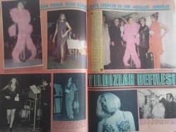 Pazar Haftalık Aktüalite Sinema Tiyatro Müzik ve Magazin Dergisi - 21 Kasım 1969 - Sayı:687 - Nazan Şoray - Mine Soley - Öztürk Serengil'in karısı söylentileri yalanladı - ''Selda Alkor'u kıskanmadım'' - Nevin Serengil - PURO Sabun Reklamı - Nazan Şoray aşksız kaldı - Yücel Hekimoğlu - Yeşilçam'da futbolcu aşkları 5 - Beşiktaşlı Yusuf ve Gülsün Kamu - Kamuran Ballı da Fikret Hakan'a kaldı - şantör Atınç - Ajda Pekkan - Selma Güneri - Serpil Örümcer en son modelleri sundular - Yıldızlar defilesi - Mualla Özbek - Tayfun inşaat müteahhitliği reklamı - Oya Peri'nin şansı döndü - Önce araba kazasında ayağını kırdı, sonra annesini kaybetti - Philips Çamaşır ve Kurutma Makinesi Reklamı - Cezaevinden film setine - Yılmaz Güney ve kızı Elif - Yılmaz Atadeniz - Ülkü Özen - Reha Yurdakul - Yılmaz Köksal - Nusret Özkaya - İsmet Erten - Aynur Akarsu - Gani Turanlı - Philips tıraş makinesi reklamı - Seks elçimiz Mine Soley: Danimarka'yı dağıtacağım diyor fotoğraf ve haberi - Tam Takım Dergi