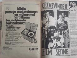 Pazar Haftalık Aktüalite Sinema Tiyatro Müzik ve Magazin Dergisi - 21 Kasım 1969 - Sayı:687 - Nazan Şoray - Mine Soley - Öztürk Serengil'in karısı söylentileri yalanladı - ''Selda Alkor'u kıskanmadım'' - Nevin Serengil - PURO Sabun Reklamı - Nazan Şoray aşksız kaldı - Yücel Hekimoğlu - Yeşilçam'da futbolcu aşkları 5 - Beşiktaşlı Yusuf ve Gülsün Kamu - Kamuran Ballı da Fikret Hakan'a kaldı - şantör Atınç - Ajda Pekkan - Selma Güneri - Serpil Örümcer en son modelleri sundular - Yıldızlar defilesi - Mualla Özbek - Tayfun inşaat müteahhitliği reklamı - Oya Peri'nin şansı döndü - Önce araba kazasında ayağını kırdı, sonra annesini kaybetti - Philips Çamaşır ve Kurutma Makinesi Reklamı - Cezaevinden film setine - Yılmaz Güney ve kızı Elif - Yılmaz Atadeniz - Ülkü Özen - Reha Yurdakul - Yılmaz Köksal - Nusret Özkaya - İsmet Erten - Aynur Akarsu - Gani Turanlı - Philips tıraş makinesi reklamı - Seks elçimiz Mine Soley: Danimarka'yı dağıtacağım diyor fotoğraf ve haberi - Tam Takım Dergi
