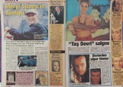 MİLLİYET OSCAR TV MAGAZİN DERGİSİ-MİLLİYET-OSCAR-MAGAZİN-DERGİ-29 EKIM4 KASIM-1994-YIL:3-SAYI:108-KAPAK-FOTOĞRAF-RÖPORTAJ-EN BÜYÜK TARAFSIZ TELEVİZYON MAGAZİN SİNEMA DERGİSİ-MÜGE İLE TOP SECRET-ÇOK ÖZEL'İN ANNESİ-ASHLEY ŞIKLIĞI-SUNUCUNUN KAZASI-İKBAL GÜRPINAR-MÜGE EKRANI SEVDİ-MÜGE ARDA-OKULDAN SETLER-PERRAN KUTMAN-İDİL ÇELİKER-ÇOK ÖZEL BİR ANNE-İHANET SUÇU İŞLEDİK-FEYZİ TUNA-RANA ELİK-STARLARIN 7 GÜNÜ-MÜGE SURKULTAY-20 SORUDA GÖZDE TAN-EV YAŞAMINI SEVİYORUM-MÜGE AKYAMAÇ-ELİF İNCİ ONAT*NANKÖR KEDİ-CONNIE SELLECA-TEHLİKELİ PASAPORT-MERYL STREP'IN DÖNÜŞÜ-TAŞ DEVRİ SALGINI-ASHLEY'IN TERZİSİ ANNESİ-MICKEY ROURKE'UN ÖNLENEMEYEN DÜŞÜŞÜ-DÜŞÜK TANSİYON KABUSU-GÜZELLİK NOTLARI-MUSTAFA SANDALPLANLI İLERLİYOR
