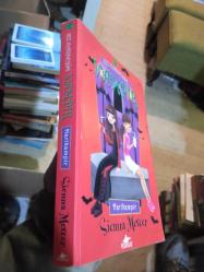 Kız Kardeşim Vampir Harikampir