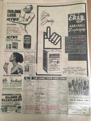 HÜRRİYET GAZETESİ 22 AĞUSTOS 1967 YIL :20 SAYI :6938---İki kaymakam ,eşleri ve çocukları ile beraber öldü --İzmir de aynı  günde 3 bira fabrikasının  temeli atıldı ---Uşaklıları  dolandıran Alman aile  polis tarafından aranıyor ---Üç gün  önce İstanbul a tayin olan komiserin evini soydular ---Bir Assubay kavga  ettiği ev sahibinin  kızını 3. kattan attı ---Tersane yapılmasını  istemeyen   belediyeyi  halk protesto  ediyor ---Meksika da basit  bir çiftçi kavgası :22 ölü 40 yaralı ---K.Yaka henüz form tutmadık ---Antrenör Eken in yüzü biraz güldü ---Kadın gangster  nihayet  yakalandı----Prenses Ira kocamın metresi ---Spor Tto da 13 Maçı  11 kişi bildi ---Ticaret Bakanı  Fındık ,İncir ve üzümün  taban fiyatlarını dün açıkladı ---Ayıdan ürken atlar  ve kızgın boğa  iki kişinin ölümüne sebep oldu --