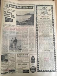 HÜRRİYET GAZETESİ 22 AĞUSTOS 1967 YIL :20 SAYI :6938---İki kaymakam ,eşleri ve çocukları ile beraber öldü --İzmir de aynı  günde 3 bira fabrikasının  temeli atıldı ---Uşaklıları  dolandıran Alman aile  polis tarafından aranıyor ---Üç gün  önce İstanbul a tayin olan komiserin evini soydular ---Bir Assubay kavga  ettiği ev sahibinin  kızını 3. kattan attı ---Tersane yapılmasını  istemeyen   belediyeyi  halk protesto  ediyor ---Meksika da basit  bir çiftçi kavgası :22 ölü 40 yaralı ---K.Yaka henüz form tutmadık ---Antrenör Eken in yüzü biraz güldü ---Kadın gangster  nihayet  yakalandı----Prenses Ira kocamın metresi ---Spor Tto da 13 Maçı  11 kişi bildi ---Ticaret Bakanı  Fındık ,İncir ve üzümün  taban fiyatlarını dün açıkladı ---Ayıdan ürken atlar  ve kızgın boğa  iki kişinin ölümüne sebep oldu --