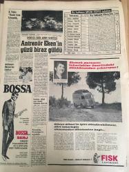 HÜRRİYET GAZETESİ 22 AĞUSTOS 1967 YIL :20 SAYI :6938---İki kaymakam ,eşleri ve çocukları ile beraber öldü --İzmir de aynı  günde 3 bira fabrikasının  temeli atıldı ---Uşaklıları  dolandıran Alman aile  polis tarafından aranıyor ---Üç gün  önce İstanbul a tayin olan komiserin evini soydular ---Bir Assubay kavga  ettiği ev sahibinin  kızını 3. kattan attı ---Tersane yapılmasını  istemeyen   belediyeyi  halk protesto  ediyor ---Meksika da basit  bir çiftçi kavgası :22 ölü 40 yaralı ---K.Yaka henüz form tutmadık ---Antrenör Eken in yüzü biraz güldü ---Kadın gangster  nihayet  yakalandı----Prenses Ira kocamın metresi ---Spor Tto da 13 Maçı  11 kişi bildi ---Ticaret Bakanı  Fındık ,İncir ve üzümün  taban fiyatlarını dün açıkladı ---Ayıdan ürken atlar  ve kızgın boğa  iki kişinin ölümüne sebep oldu --