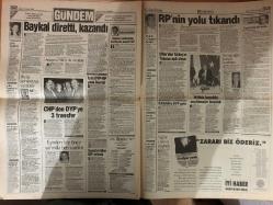 Hürriyet Gazetesi - 21 Kasım 1995  - Türkiye - Gazete - Eder - AP - Savcı - Ay - CHP - Didi - Seçim - DYP - Ordu - Başbakan - Yargı - İstanbul - Ankara - Dida - Fatih Terim - İngiltere - Teknik Direktör - Federasyon Başkanı - Konut - Futbol - Futbol Takımı - Futbolcu - Tarih - LP - ABD - Oktay Ekşi - Ekonomi - Polis - Tansu Çiller - Aşı - Spor - Model - BM - Baraj - MHP - ANAP - Eren - Yazar - Fehmi Koru - Sel - Turist - Cami - Kira - Deniz Baykal - Cumhurbaşkanı - Vize - Pasaport - Film - Ceza - İsveç - Hakan Şükür - Esra - Voleybol - Galatasaray - Dolar - Gol - Saray - Adnan Polat - DNA - Defans Oyuncusu - Oyuncu - Dava - Trabzonspor - Maç - Almanya - Fenerbahçe - Altın - Gümüş - Orman - Sergi - Kale - Turgay Şeren - Transfer - Zico - Brezilya - SEM - Roda - Mehmet Yılmaz - Anayasa - Mahkeme - Fabri - Tony Blair - John Major - GP - Hükümet - Uydu - Meclis - Denetim - Müteahhit - Anayasa Mahkemesi - Nez