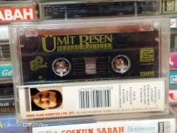 ÜMİT BESEN YAĞMUR VAR GÖZLERİMDE