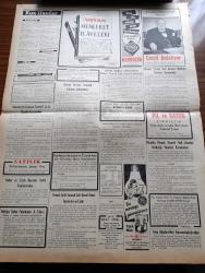 Vatan Gazetesi - 19 Şubat 1955 - Ahmet Emin Yalman Köşe Yazısı - Bütçe Müzakereleri Dün Başladı - Türk Alman Ticaret Anlaşması İmzalandı - Karaborsacılara Kara Haber Turistler Dövizlerine Prim Verilecek - Celal Bayar Pakistan'da Hararetle Karşılandı - Havayolları Pan American İle Geniş Ölçüde İşbirliği Yapacak - İstanbul Kumarhanelerinin İçyüzü Yazan Sadun Tanju Yazı Dizisi - Hanımın Çiftliği Yazan Orhan Kemal Yazı Dizisi - Çanakkale Zaferi Pulları Tedavüle Çıkarılıyor - Salıpazarı Liman İnşaatında Gecikme Olmayacak - İlk Türk Traktörü Mart'ta Satışa Çıkarılıyor - Milliyetçi Uçaklar Dün Kızıllara Hücum Etti - Gazeteci Ceyn Arden'in Maceraları Çizgi Roman - Hoş Memo Karikatür - Şah İsmail Yazan Feridun Fazıl Tülbentçi Yazı Dizisi - Suni Elmas İmali Nihayet Mümkün Olabildi - Sir Julius Levy'nin Yükselişi Yazan Daphne Du Maurier Yazı Dizisi - Türkiye'ye Tuzak Yazan İsmail Ahmedof Yazı Dizisi - Bugün Emniyet Fenerbahçe İle Berabere Kalmaya Çalışacak - Panamerikan Oyunları