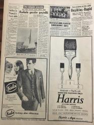 HÜRRİYET GAZETESİ 6 TEMMUZ 1967 YIL :20 SAYI :6891--Bulgaristan ,700 bin Türk 'ün göçmen olarak kabulünü  teklif etti ----Kafasının üstünde  atom patlayan Japon Barış yolcusu olarak dünyayı geziyor ---Şah ın bıraktığı  hatıra altınları  ortadan kayboldu ----BM Genel Kurulunda İsrail in Kudüs ü ilhak  kararı  kabul  edilmedi ----2 gündür  uluyan Karabaş ile Gürbüz , yemeden  -içmeden kesildiler ---Komünizm faaliyeti göstermekten  sanık :Aziz Nesin Adliye ye sevk edildi ---Kömür haline gelen iki  çocuğu kurtarmak isteyen baba yandı ---Kayakçılar  Erciyes in tepesinde eksi 13  derece  çalışıyor ----Çombe nin Komandoları  Paraşütle  Kongo ya indi ---Yeni öğretim yılında ilkokul mezunları açıkta kalmayacak----Aden de Arap Milliyetçileri  6 İngiliz askerini idam etti ---Değerli Sanatkar :Bedia Akartürk ---Gellins 'in Peperji si  1. oldu ---Korkulu geceler geçirdik ---Beşiktaş -Rapid --Azimli baba ,kalp hastası oğlunu ölümden kurtarmaya çalışıyor ---