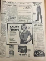 HÜRRİYET GAZETESİ 6 TEMMUZ 1967 YIL :20 SAYI :6891--Bulgaristan ,700 bin Türk 'ün göçmen olarak kabulünü  teklif etti ----Kafasının üstünde  atom patlayan Japon Barış yolcusu olarak dünyayı geziyor ---Şah ın bıraktığı  hatıra altınları  ortadan kayboldu ----BM Genel Kurulunda İsrail in Kudüs ü ilhak  kararı  kabul  edilmedi ----2 gündür  uluyan Karabaş ile Gürbüz , yemeden  -içmeden kesildiler ---Komünizm faaliyeti göstermekten  sanık :Aziz Nesin Adliye ye sevk edildi ---Kömür haline gelen iki  çocuğu kurtarmak isteyen baba yandı ---Kayakçılar  Erciyes in tepesinde eksi 13  derece  çalışıyor ----Çombe nin Komandoları  Paraşütle  Kongo ya indi ---Yeni öğretim yılında ilkokul mezunları açıkta kalmayacak----Aden de Arap Milliyetçileri  6 İngiliz askerini idam etti ---Değerli Sanatkar :Bedia Akartürk ---Gellins 'in Peperji si  1. oldu ---Korkulu geceler geçirdik ---Beşiktaş -Rapid --Azimli baba ,kalp hastası oğlunu ölümden kurtarmaya çalışıyor ---