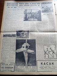 Vatan Gazetesi - 12 Ocak 1955 - Ahmet Emin Yalman Köşe Yazısı - Maarif Bütçesi Görüşülürken Tartışmalar Oldu - Başvekil Adnan Menderes Basra'ya Gitti - Edirne'de 707 Bina Hasara Uğradı - Müzelerimiz Muazzam Bir Facia Teşkil Ediyor - İngiliz Anayasası Mütehassısı Sir Stephen King Halk Geldi - Manhattan'da Üç Oda Yazan Simenon Yazı Dizisi - Migros Hakkında Bugün İzahat Verilecek - Şişli Sirkeci Taksim Karaköy Dolmuş Durakları - Devlet Vekili Fatin Rüştü Zorlu Paris'e Gitti - Mareşal Graziani Öldü - Suriye'de Arvad Adası Batıyor - Malenkov Molotov Mücadelesi Yazan Altemur Kılıç - Hint Musikisi - Dansöz Ludmilla Şantöz Mü Olacak - Sir Julius Levy'nin Yükselişi Yazan Daphne Du Maurier Yazı Dizisi - Okuyucu Fikir Ve Şikayetleri Dinleyen Ve Derleyen Ahmet Refik Noyan - Borsa - Bulmaca - Amerika'da Komünistliğin Cezası Arttırılıyor - Sarajevo Ordu Takımını 1 0 Mağlup Etti - Fenerbahçe Basketbol Takımı Kampa Girmiyor - Bisiklet Yarışı Yarın Kahire'de Başlıyor - Galatasaray Beyoğluspor Maçı
