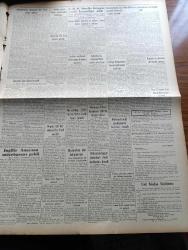 Vatan Gazetesi - 12 Ocak 1955 - Ahmet Emin Yalman Köşe Yazısı - Maarif Bütçesi Görüşülürken Tartışmalar Oldu - Başvekil Adnan Menderes Basra'ya Gitti - Edirne'de 707 Bina Hasara Uğradı - Müzelerimiz Muazzam Bir Facia Teşkil Ediyor - İngiliz Anayasası Mütehassısı Sir Stephen King Halk Geldi - Manhattan'da Üç Oda Yazan Simenon Yazı Dizisi - Migros Hakkında Bugün İzahat Verilecek - Şişli Sirkeci Taksim Karaköy Dolmuş Durakları - Devlet Vekili Fatin Rüştü Zorlu Paris'e Gitti - Mareşal Graziani Öldü - Suriye'de Arvad Adası Batıyor - Malenkov Molotov Mücadelesi Yazan Altemur Kılıç - Hint Musikisi - Dansöz Ludmilla Şantöz Mü Olacak - Sir Julius Levy'nin Yükselişi Yazan Daphne Du Maurier Yazı Dizisi - Okuyucu Fikir Ve Şikayetleri Dinleyen Ve Derleyen Ahmet Refik Noyan - Borsa - Bulmaca - Amerika'da Komünistliğin Cezası Arttırılıyor - Sarajevo Ordu Takımını 1 0 Mağlup Etti - Fenerbahçe Basketbol Takımı Kampa Girmiyor - Bisiklet Yarışı Yarın Kahire'de Başlıyor - Galatasaray Beyoğluspor Maçı