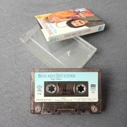 BELKIS AKKALE İZZET ALTINMEŞE EZGİ ŞÖLENİ. KASET