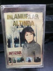 İntizar Nazar Boncuğu Ihlamurlar Altında - Nadir Kasetçilik Dükkan