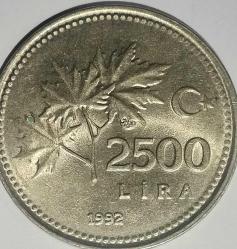 TÜRKİYE 1992   2500 LİRA