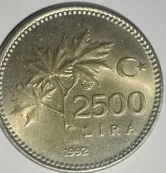 TÜRKİYE 1992   2500 LİRA