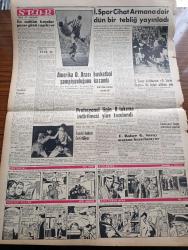 Vatan Gazetesi - 26 Nisan 1957 - Ortadoğu'da Dört Mühim Hadise Var - Celal Bayar Bakanlar Kurulu İle Kıbrıs Mevzuunu Görüştü - Havalarda 70.000 Kilometre Yazan Ahmet Emin Yalman Köşe Yazısı - Döviz Kaçakçılığı Yapan Renade Dorsy İsimli Güzel Bir Alman Kadını Yakalandı - Ege Bölgesinde Deprem Büyük Hasar Yaptı - New York Times Diyor ki Makarios'un Serbest Bırakılmasının Faydası Olmamıştır - Çanakkale Türk'ün Kahramanlık Destanı Yazan Alan Moorehead Yazı Dizisi - Eflatun Kız Yazan Nihal Yeğinobalı Yazı Dizisi - Sanat Dünyasından Haberler - Makbet Çin'ceye Çevriliyor - Süleymaniye Kütüphanesi Dün Törenle Açıldı - Yazar Françoise Sagan İyileşti - Ramazan Köşesi - Perde Arası Yazan Burhan Arpad - Şevkiye May Ve Ali Sururi Kulis Arasında Rol Sıralarını Bekliyor Fotoğraf - 1001 Gece Masalları Hazırlayan Suat Taşer Yazı Dizisi - İstanbulspor Cihat Arman'a Dair Dün Bir Tebliğ Yayınladı - Amerika Ordulararası Basketbol Şampiyonluğunu Kazandı - Fenerbahçe Galatasaray Maçına Hazırlanıyor - At