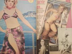 Pazar Haftalık Aktüalite Sinema Tiyatro Müzik ve Magazin Dergisi - 19 Ekim 1973 - Sayı:891 - Seyyal Taner - Funda Balcı - Sezer sezin - Hale Soygazi - Hülya Koçyiğit - Ayfer Başıbüyük sahneden sinemaya son transfer - Uğur Güney - Yıldırım Gencer - Cüce Hasan - şantöz Monika - Alpay Karatekin - Candan Evren - Alev Erdi - Fred Tabah - Ahmet Biner - Fatih Pasiner - Aydan Sagay - Ebru Işıl - Mimar Engin - Fecri Ebcioğlu - Ali Duyarlar - Arif Sami Toker - ANUŞKA - Mesut Engin - Fatma Girik - Funda Balcı - Özden Yüce -Aytaç Arman - Hayati Hamzaoğlu - Tülin Örsel - Sevda Ferdağ iddiaları reddediyor - Kaleci Yasin - Beşiktaşlı Tayfun - Emel Sayın - Mine Soley - Helga Minelli Dev Posteri - Esen Püsküllü - Seher Şeniz aşklarına veda edip Amerika'ya uçuverdi - Dursun Salkım - Zuhal Aktan - Cüneyt Arkın - Arif Monyas - Zuhal Aktan'ın kalbindeki yeni aşkı - Şenol Öztürk - İlknur Taçbaş'ın fendi, Nevin Nuray'ı yendi - Muhterem Nur'un macera dolu hayatı fotoğraf ve haberi - Posterli Tam Takım Dergi