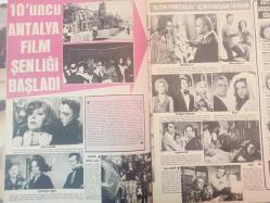Pazar Haftalık Aktüalite Sinema Tiyatro Müzik ve Magazin Dergisi - 8 Haziran 1973 - Sayı:872 - Gönül Yazar - Sylvia Carmen - 10. Antalya film şenliği başladı - Murat Köseoğlu - Nejat Saydam - Melih Sertesen - Yıldırım Önal - Sevda Ferdağ - Tülin Örsek - Muhterem Nur - Turgut Özatay - Salih Güney - Esen Püsküllü - Sevda Karaca - Kartal Tibet - Osman Alyanak - Yıldırım Önal - Ahmet Özhan - Berker İnanoğlu - Zeynep Değirmencioğlu - Işık Yavuz - Melek Görgün - Yılmaz Şerif - Levent Çakır - İrem Doğan - Göksel Arsoy - Ülkü Özen - Filiz Akın - Emin Özberk - Nevin Bozbora - Cavidan Somerson - Mualla Onum - Sabahat Ataç - Nebahat Kılıç - Erol Tarhan - Nurettin Hancı - Mustafa Bozkurt - Necmi Akça - Hayri Caner - Pervin Par - Tamer Yiğit'i kayınpederi bir türlü affetmiyor - Rukiye Bayrak - Salata 1 Yaşında Karikatürü - Yeşilçam'ın aşk albümü - Eva Bender - Cihangir Gaffari - Gül Tener şarkıcılığı bırakmak niyetinde - Beyaz perde ağır bastı - Dergi Tam Değildir Sadece 12 Sayfası Mevcuttur