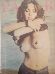 Pazar Haftalık Aktüalite Sinema Tiyatro Müzik ve Magazin Dergisi - 27 Ekim 1972 - Sayı:840 - Seyyal Taner - Nadia - Feyzi Tuna - Burhan Tekinliğ - Salih Güney - İpek Güney - Kuzey Vargın - Zuhal Tan, Nil Göncü'nün ardından Yeşilçam bir kurban daha verdi - Nil Başak - Ender Çerçioğlu - Fotojeni güzeli başrole çıktı - Behçet Nacar - Tursil Deterjan Reklamı - Kerem Bozbay - Zeynep Değirmencioğlu - Elia Kazan - Zeynep Değirmencioğlu - Şarkıları ''Ömür Boyu'' sürmedi - Berkant - Serpil Örümcer - Bayan Bacak - Nadia'nın şansı yaver gidince eski plak satıcısı başrol oyuncusu oldu - Seyyal Taner Avrupa'da plak kapağı modeli oldu - Operacı Altan Günbay sinemanın en ateşli ''aşk ilahı'' oluverdi - Altan Günbay - Türkan Erdem fotoğraf ve haberi - Tam Takım Dergi