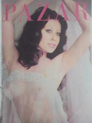 Pazar Haftalık Aktüalite Sinema Tiyatro Müzik ve Magazin Dergisi - 1974 Yılı - Sayı:953 - Piraye Uzun - Prenses Banu - Arzu Okay - Aslıhan'ın yapışık kardeşi Neslihan - Meral Zeren'i Muz Gibi Soydular - Kemal Sunal - Hakan Balamir - Ünlüler Albümü: Selma Güneri - Duygu Sağıroğlu - Gönül Yazar - İzzet Günay - Gülistan Deniz - Fatma KAranfil - Muzaffer Tema - Çolpan İlhan - Selma Güneri - Şükriye Atav - Yavuz Yalınkılıç - Duygu Sağıroğlu - Fikret Hakan - Nuri Sesigüzel - Sami Hazinses - Yusuf Sezgin - Bilge Olgaç - Yılmaz Güney - Tülin Elgin - Sevda Ferdağ - Tunç Oral - Gürol Ünlüsoy - Meral Sayın - Tunç Oral - Devlet Devrim -Halit Refiğ - Mine Soley sekiz yıldır ''Nikah'' diyor - Özcan Özgür - Hülya Korur - Müjgan Ağralı - İlhan Daner - İhsan Yüce - Turgut Boralı - Ferda Büyükgüneş - Cevat Kurtuluş - Mürüvvet Sim - Yaşar Yağmur fotoğraf ve haberi - Tam Takım Dergi