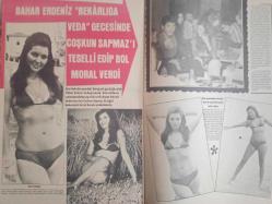Pazar Haftalık Aktüalite Sinema Tiyatro Müzik ve Magazin Dergisi - 1974 Yılı - Sayı:940 - Türkan Şoray - İlknur Taçbaş - Feri Cansel - Aynur Aydan - Serdar Gökhan - Gönül Tansel - Sevda Ferdağ - Feri Cansel - Engin Çağlar - Deniz Erkanat - Nilüfer Koçyiğit - Paris'ten gelen Demir Karahan İzmir'de asker - Seher Şeniz'den güzeli yok - Deniz Erkanat - Ünlüler Albümü: Hülya Koçyiğit Dev Posteri - İzzet Günay - Selma Güneri - Yusuf Sezgin - Süleyman Turan - Ekrem Bora - Göksel Arsoy - Nuri Altınok - Tülin Örsek - Altan Bozkurt - Hulusi Kentmen - Suzan Avcı - Benan Öz - Ferda Büyükgüneş - Osman Atılgan - Yeşim Tan - Metin Erksan - Deniz Erkanat - Aytekin Akkaya - Bahar Erdeniz ''Bekarlığa veda'' gecesinde Coşkun Sapmaz'ı teselli edip bol moral verdi - Ceyda Karahan - Sevim Çağlayan - Yılmaz Güney'in Dramı - Yıldırım Gencer - Feri Cansel fotoğraf ve haberi - Posterli Tam Takım Dergi
