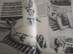 Pazar Haftalık Aktüalite Sinema Tiyatro Müzik ve Magazin Dergisi - 5 Temmuz 1974 - Sayı:928 - Seher Şeniz - Anuşka - Sertaç Karan - Behçet Nacar - Gülgün Erdem - Özden Yüce - Danyal Topatan - Cevat Kurtuluş - Zeki Tüney - İhsan Gedik - Oktar Durukan - Zeyno Çilem evli sevgilisinden ayrıldı - Aziz Sarıkaya - ''Anneannelerin en güzeli benim, aksini söyleyen beri gelsin'' - Sevim Tuna - Liz Taylor - Sheila - Müşerref Tezcan Dev Posteri - Leyla Sayar - Liz Taylor ''Aşklarım ve Kocalarım'' - Şevket Kazan, Kartal'da ''Din Görevlileri Derneği Başkanı'' iken - Şevkat Kazan'ın basın sansürü hakkında halk ne diyor? - Recai G. Okandan - Ümit Utku - Nahit Emiroğlu - Yılmaz Savaşçı - Fuat Büte - Cengiz Tuncer - Artin Kuran - Rebii Şenkartal - Feyzi Tuna - Piraye Uzun - Söylentiler üzerine Piraye Uzun konuştu: ''Ben hiç kimsenin yuvasını yıkmadım'' diyor - Evliliğimin içyüzü  Leyla Sayar ve eşi Sertaç  Behçet Nacar - Emel Sayın - Yalçın Gülhan - Özel Türkbaş - Ayten Alpman - Posterli Tam Takım Dergi