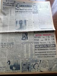 Vatan Gazetesi - 17 Ocak 1961 - Ahmet Emin Yalman Köşe Yazısı - 147'lere Ait Muhtıra Turhan Feyzioğlu'na verildi - Ekrem Alican Dün 3. Partinin Kuruluşu Ay Sonuna Kaldı Dedi - Sabıklar Yarın Yakınlarıyla Görüşecek - Başkan Cemal Gürsel Çankaya'ya Taşındı - Kurucu Meclis'te Tartışmalı İlk Oturum Dün Yapıldı - Anayasa Ve Seçim Kanunu Marta Kadar Hazırlanacak - Amerika 43 Milyon Dolar Daha Bağışladı - Maliye Bakanı Kemal Kurdaş - Aziz Nesin'in Romanı Kağnı Gölgesindeki İt Yazı Dizisi - Temsilciler Meclisi Üyelerini Tanıtıyoruz - Remziye Baturbaygil - Nuri Kınık - Necip San - Türk Kültür Derneklerine Çağrı Yazan Behçet Kemal Çağlar Köşe Yazısı - 55'ler Ve Ötesi Röportaj Mesut Özdemir Yazı Dizisi - Hoş Memo Karikatür - Eyüp Verem Dispanserinde 12578 Hasta Muayene Oldu - Emil Galip Sandalcı Köşe Yazısı - Eichmann - Naziler Filistin'e Yapılan Göçlerle Çok İlgileniyordu - 150 Yılın Hikayesi Osmanlı İmparatorluğunda Batılılaşma Cereyanı Yazan Enis Tahsin Til Yazı Dizisi - Yassıada Duruşması