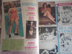 Pazar Haftalık Aktüalite Sinema Tiyatro Müzik ve Magazin Dergisi - 1976 Yılı - Sayı:1036 - Seher Şeniz - Nalan Çöl - Hülya Tuğlu'dan ayrılan Varol Ürkmez, Nalan Çöl'e el koydu - Müjde Ar için zor günler başladı - Nilüfer Koçyiğit - Bekir Çelenk - Canan Candan - Burçin Bozhan - Prenses Banu, Mısır'da tatilin tadını çıkarıyor - Nil Burak açık konuştu - Alev Aldın - Ceyda Karahan - Arzu Okay - Julie Long'un tek parolası var - Handan Adalı - Mine Kolyinçu - Nigar Uluerer - Yüksel Üstkan - Nurten Bulman - Siret Aslan - Azmi Yılmaz - Metin Yılmaz - Feri Cansel - Kolombo Hüsnü fotoromanı - Ata Saka - Yeşim Yükselen - Aydemir Akbaş - Arif Keskiner fotoğraf ve haberi - Tam Takım Dergi