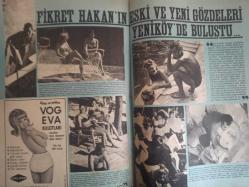 Pazar Haftalık Aktüalite Sinema Tiyatro Müzik ve Magazin Dergisi - 22 Temmuz 1967 - Sayı:565 - Sevinç Pekin - Semiramis Pekkan - Sezer Güvenirgil - Zeynep Aksu - Son kozunu oynuyor - PURO Sabun Reklamı - Yeşilçam'ın ünlüleri - Figen Han - Nuran Aksoy - Nurlan San - Arzu Özyiğit - Mine Mutlu - Geziden Notlar - Pazar'ın motor gezisinde buluştular - Figen Say çıplak göle girdi - Fikret Hakan'ın eski ve yeni gözdeleri Yeniköy'de buluştu - Lale Sarı - Pervin Par - Gülsün Kamu - Gönül Turgut - Doctor Renaud Krem Reklamı - Hanımlar Sizin İçin - Zeynep Berk - Hülya Darcan ve falınız - Yıldızlar Falınıza Baktı - Güzin Sayar - Cüneyt Arkın 20 Soru 20 Cevap fotoğraf ve haberi - Tam Takım Dergi