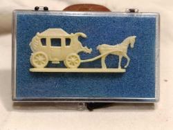 FG14------KUTUSUNDA HEUDEBERT PLASTİK FİGÜR--ATLI ARABA