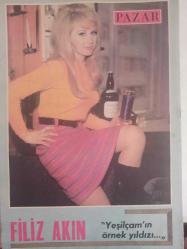 Pazar Haftalık Aktüalite Sinema Tiyatro Müzik ve Magazin Dergisi - 8 Nisan 1967 - Sayı:550 - Filiz Akın - Devlet Devrim: ''Bundan sonra ben de fiyatımı artıracağım'' diyor - ''Hepsi dedikodu'' - Esen Püsküllü - Yücel Uçanoğlu - VOL Bali çorapları - Miss Maria Dornier - 1967 Türkiye Güzelini Seçiyor - Miss Margareta Arvidsson - Karpuz kabuğu denize düşmeden - Sevim Emre - ''Her filmde aşk yeniden başlar'' - Hülya Koçyiğit - Salih Güney - Sevdağ Ferdağ, Süleyman Turan'ın kahve falına bakıyor - Sahneden - Aydın Arıt - 300 Genç Kız - filiz Akın için kulüp kuracak fotoğraf ve haberi - Tam Takım Dergi