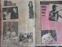 Pazar Haftalık Aktüalite Sinema Tiyatro Müzik ve Magazin Dergisi - 15 Ekim 1966 - Sayı:525 - Sevda Ferdağ - Fay Deterjan Reklamı - Yılmaz Duru 4 yıl sonra konuştu - ''Emeklerim Muhterem Nur'a haram olsun'' - Eski şöhretler nerdeler, ne yapıyorlar? - Nevin Aypar - Nilgün Esen - Paris süksesi - Pretty Quick Makyaj Malzemeleri Reklamı - Yılan hikayesi uzayıp gidiyor - Esen Püsküllü söylentileri yalanlarken ağlıyordu - ''Asla ayrılmayacağız'' - Sinema Haberleri - Ajda Pekkan - Nuri Sesigüzel - Selda Alkor - Hüseyin Baradan - Hulusi Kentmen - Göksel Arsoy dönüş yaptı... - Romantik Jön'den silahlı Bond'a - Hanımlar için: Zeynep Berk - Yağmurluklar ve yağmur suyunun cildinize olan faydası - Suzan Avcı - Süt yerine kireç banyosu yapınca soluğu hamamda aldı - ''Kolsuz Kahraman'' filme alınıyor fotoğraf ve haberi - Tam Takım Dergi