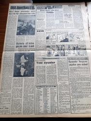 Vatan Gazetesi - 6 Şubat 1961 - Yeni Türkiye Partisi Tüzüğünü Açıklıyor - Başkanlık Ekrem Alican Başkan Yardımcılığı İse Enver Adakan'ın Uhdesinde Olacak - Ragıp Gümüşpala İl Temsilcileri İle Görüşüyor - Santa Maria Dün Portekiz'e Verildi - Kaybolduğu Bildirilen Çaltı Şilebi Haliç'te Duruyor - Yüksek Adalet Divanı Başkanı Salim Başol Ankara'da - Adnan Menderes'i Kızdıran İsveçli Yazar Barbara Karabuda Geldi - Maliye Bakanı Kemal Kurdaş'ın Konuşması - Aziz Nesin'in Romanı Kağnı Gölgesindeki İt Yazı Dizisi - Et Fiyatları Mevsim İcabı Yükseliyormuş - Emil Galip Sandalcı Köşe Yazısı - Boyahane Cinayeti - Arı Bisküvileri - 1960 Amerikası Yazan Doçent Doktor Nermin Abadan Yazı Dizisi - Taş Devri Çizen Mıstık - Tonton Agah Çizgi Roman Sade Yalçın - Burç Falı - Lozan Kulübünün Çalışmaları - Devlet Tiyatrolarında Yeni Oyunlar - Puro Tuvalet Sabunu - Bulmaca- Kasımpaşa Ve Çamur Beşiktaş'ı Durduramadı - Fenerbahçe Ankaragücü'ne 9 Gol Attı - Spor Toto Neticeleri - Galatasaray Baskette Şampiyon