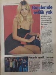 MİLLİYET OSCAR TV MAGAZİN DERGİSİ-MİLLİYET-OSCAR-MAGAZİN-DERGİ-23 OCAK-29 OCAK-1999-YIL:7-SAYI:326-BERNA LAÇİN-KAPAK-FOTOĞRAF-RÖPORTAJ-EN BÜYÜK EN TARAFSIZ EN DÜZEYLİ TV DERGİSİ-ALTIN KALPLI KÖTÜ ADAM-BEYAZ'DAN BİR ŞEY-MEHMET ASLANTUĞ-SEZEN AKSU-AYSU KAYACI-MANKEN-EMRE AŞIK-DOSTLAR PASAJI-ŞEMSİ İNKAYA-ÜVEY BABAM-ZERRİN ARBAŞ-KARA MELEK-HÜLYA AVŞAR-ZUHAL OLCAY-KAMURAN USLUER-SALKIM HANIMIN TANELERİ-ADAM GİBİ-İBRAHİM SADRİ-GÜVEN KIRAÇ-HALUK LEVENT-BURCU GÜNEŞ-ACI ŞEKER-RENE LAVAN-CANLI HAYAT-KAAN GİRGİN-CEYDA DÜVENCİ-CEREN ERGİNSOY-BETÜL AŞÇIOĞLU-JEAN CLAUDE VAN DAMME-MİNE-TÜRKAN ŞORAY-CİHAN ÜNAL-HĞMEYRA-KERİM AFŞAR-SELÇUK ULUERGÜVEN-SELDA ÖZER-KEREM ALIŞIK-YOSİ MİZRAHİ-SÜEDA CAN-KARAMAZOV KARDEŞLER-NUR SÜRER-MENDERES SAMANCILAR