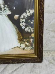 18218-ESKİLERDEN AHŞAP ALTIN YALDIZ İŞLEMELİ S/B RESİMLİ ÇERÇEVE