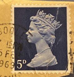İngiltere Pulu - England Stamp - Mektup Zarfından Kesilmiş  / Postadan Geçmiş Pul Filateli - 1969 Damgalı - II. ELIZABETH, 5 PARA - YABANCI PULLAR