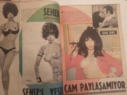 Pazar Haftalık Aktüalite Sinema Tiyatro Müzik ve Magazin Dergisi - 11 Eylül 1970 - Sayı:729 - Selma Güneri - Meltem Mete - Şantöz Gülay Alp - Soyunan şarkıcı Gülay Alp İsveç yolunda - Sahnenin Liraları Güzel Ama - Arzu Okay aranılan isim oldu - Safa Önal - Ayhan Işık - Salih Güney - Zühal Aktan - Seher Şeniz'i Yeşilçam paylaşamıyor - Ursula Andress - John Derek'den kurtulup Belmondo'ya sığınan Ursula değişik bir kadın oluvermişti - Belgin Doruk 7 ay sonra tekrar kamera önünde - Nebahat Çehre küpü dolduradursun - Nebahat Çehre - Yeşilçam İzmir'i sallıyor - Sadri Alışık - Çolpan İlhan - Kerem Alışık - Ayfer Feray - Nilüfer Koçyiğit - Fatma Girik - Lolita annesiyle barıştı - Tursil Deterjan Reklamı - Adnan Şenses'le Ülkü Özen'in oynadıkları fotoroman tamamlandı - Engin Çağlar - Kayıp aktör bulundu - Birsen Kaya fotoğraf ve haberi - Tam Takım Dergi