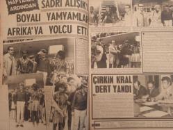 Pazar Haftalık Aktüalite Sinema Tiyatro Müzik ve Magazin Dergisi - 23 Ekim 1970 - Sayı:735 - Seher Şeniz - Selda Alkor ve Nişanlısı Cihat İlkbaşaran - Sevim Emre Yeşilçam'a iyice küstü - Aynur Akarsu, Yıldırım Gencer örnek çift oldular - Sadri Alışık'ı boyalı yamyamlar Afrika'ya yolcu etti - Yılmaz Güney dert yandı - Mahmut Tezcan yeni eşi üzerinde iddialı - Müşerref Tezcan - Menderes Utku - Filiz Akın'a şarkıcılık çok yakıştı - Persil Deterjan Reklamı - Raquel Welch - Ursula Andress - Dişilerin En Dişisi! - Peri Han - Güner sümer - Selda Alkor - Ayşecik Pamuk Prenses oldu - Zeynep Değirmencioğlu - Suna Selen - Salih Güney - Nuran Aksoy'un albümünden - Seher Şeniz, Feri Cansel ile savaşıyor fotoğraf ve haberi - Tam Takım Dergi