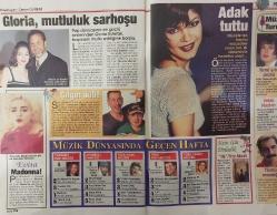 MİLLİYET OSCAR TV MAGAZİN DERGİSİ-MİLLİYET-OSCAR-6 MAYIS-12 MAYIS-1995-YIL:3-SAYI:135-KAPAK-FOTOĞRAF-RÖPORTAJ-EN BÜYÜK EN TARAFSIZ TELEVİZYON DERGİSİ-ŞEBNEM ARDA-HABERLERİN GENÇ YÜZÜ-GÜNER ÜMİT-YENİDEN DOĞDU-TANIMADIĞINIZ CANSU AKBEL-PETER FALK-SON FİLMİNDE 107 YAŞINDAKI BİR DEDEYİ CANLANDIRDI-YALAN RÜZGARININ ASHLEY'SININ İSMİ YAŞADIĞI SOKAĞA VERILDI-KANAL D'NIN ÖLÜMSÜZ SAVAŞÇI'SI ZORUNLU TATILDE-SELİN AKTAN-İDİL ÇELİKER-HEDEFİ SUNUCULUK-YEŞİM ERÇETİN-MÜGE ARDA-BURÇİN ORHON-ŞEBNEM DÖNMEZ-SERAY MAGAZİN LE YENİDEN EKRANDA-SERAY SEVR-ŞEYDA AÇIKKOL-SANKİ YENİDEN DOĞDU-TANGO'DAKİ MİNİK-PERRAN KUTMAN-GÖKTUĞ AYTAÇ-FÜSUN DEMİREL-ALEV SEZER-NURSELİ İDİZ-PELİN KARAALİ-O BİR KLIP YILDIZI-KAHRAMAN ŞERİF-JOHN WAYNE'DEN BİR WESTERN KLASİĞİ-TANYA HIZ TESTİ-TANYA AXFORD-ERIC BOGOSİAN-JODIE FOSTER-TOM ARNOLD-BRENDA EPPERSON-ADRIAN PAUL-MÜJDE AR-LINDA EVANS-GLORIA ESTEFAN-MADONA-İZEL-AĞIZ TADI