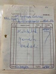 YEMEK FATURASI - 16 ARALIK 1987 - PİKNİK PİLİÇ LOKANTASI - N.HİKMET HACIOĞLU - BEYOĞLU, İSTANBUL - O.F.S. PRODÜKSİYON, OSMAN FAHİR SEDEN - BEYOĞLU, İSTANBUL - ISLAK İMZALI, KAŞELİ - 13 x 16 cm EBATLI ORİJİNAL FATURA