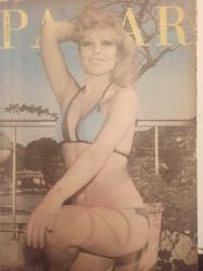 Pazar Haftalık Aktüalite Sinema Tiyatro Müzik ve Magazin Dergisi - 25 Ağustos 1977 - Sayı:1092 - Meral Zeren - Nil Burak - Nükhet Duru sahnelere karnaval havası getirdi - Cahide Sonku-  Bülent Kayabaş - Gönül Tansel - Aydemir Akbaş - Zeyno Çilem - Ceyda Karahan - Sesi kısılan Seyyal Taner için tehlike çanı çalıyor - Gypsy Peterson - Barbara Atkinson - Carlos Manzon - Kantocu Meral Küçükerol'a tanga da yasak bikini de yasak - Oya Yurdakul Yeşilçam'ın kurallarına isyan etti - Milyonluk döviz makinesi - Yonca Yücel bir yılda dört ülkeden bir milyon lira yurda döviz yetirdi - Fotomodel Denise Türkiye'de de modellik yaptı ama soyunmadı - Jackie Sewell - Vanya - Anne Marie ıslak giysilerle daha dişi oluyor fotoğraf ve haberi - Tam Takım Dergi