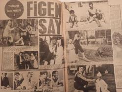 Pazar Haftalık Aktüalite Sinema Tiyatro Müzik ve Magazin Dergisi - 9 Nisan 1971 - Sayı:759 - Selma Güneri - Türkan Erden - Turgut Özatay - İrfan Atasoy - Feri Cansel - Hayati Hamzaoğlu - Yeşilçam'ın güzel anneleri 3 - Figen Say - Quink mürekkep reklamı - Gamze Öz Avrupa'ya, Afrika'ya çalışmak için giden dansözlere çok şaşıyor - TAT Ezo Gelin Çorbası Reklamı - ''Filmciler artık beni başrol de görmek istiyor'' - Persil Deterjan Reklamı - Ekrem Bora - Ekrem Bora - Senih Orkan - Reha Yurdakul - Ahmet Muhtar - Lale Oraloğlu - Erdoğan Uçak - Feyzi Tuna - Şeref Gedik - Doctor Renaud Krem Reklamı - Bir aşk hikayesi  - Tugay Toksöz ve Serpil Örümcer aşklarını ilk defa PAZAR'a açıyorlar - Nişan hazırlığı başladı - Hülya Darcan - Tanju Korel - Ülkü Özen - Cafer Bayrasgele! - Nejat Uygur - Serpil Gül - Cilalı İbo - Feridun Karakaya fotoğraf ve haberi - Tam Takım Dergi