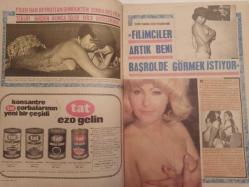 Pazar Haftalık Aktüalite Sinema Tiyatro Müzik ve Magazin Dergisi - 9 Nisan 1971 - Sayı:759 - Selma Güneri - Türkan Erden - Turgut Özatay - İrfan Atasoy - Feri Cansel - Hayati Hamzaoğlu - Yeşilçam'ın güzel anneleri 3 - Figen Say - Quink mürekkep reklamı - Gamze Öz Avrupa'ya, Afrika'ya çalışmak için giden dansözlere çok şaşıyor - TAT Ezo Gelin Çorbası Reklamı - ''Filmciler artık beni başrol de görmek istiyor'' - Persil Deterjan Reklamı - Ekrem Bora - Ekrem Bora - Senih Orkan - Reha Yurdakul - Ahmet Muhtar - Lale Oraloğlu - Erdoğan Uçak - Feyzi Tuna - Şeref Gedik - Doctor Renaud Krem Reklamı - Bir aşk hikayesi  - Tugay Toksöz ve Serpil Örümcer aşklarını ilk defa PAZAR'a açıyorlar - Nişan hazırlığı başladı - Hülya Darcan - Tanju Korel - Ülkü Özen - Cafer Bayrasgele! - Nejat Uygur - Serpil Gül - Cilalı İbo - Feridun Karakaya fotoğraf ve haberi - Tam Takım Dergi