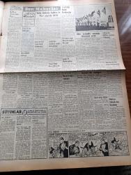 Vatan Gazetesi - 18 Şubat 1953 - Ahmet Emin Yalman Köşe Yazısı - Sait Bilgiç'in Dün Mecliste Çevirmek İstediği Manevra - Milletvekilleri Bütçeyi Tenkid Ettiler - Malatya Suikast Davasında Bir  Sanık Serbest Bırakıldı - Büyük Doğu Gazetesi - Japon Güreş Takımı Ankara'da 7 1 Yenildi - Türkiye'nin NATO'ya Girişinin Yıldönümü - Eisenhower İlk Basın Toplantısını Yaptı - Ankara Ve Çarşamba'da Dün Çaylar Taştı - Kore'de İki Türk Erinin Kahramanlığı -  Kadınlar Tekkesi Yazan Refik Halid Karay Yazı Dizisi - Hasan Refik Ertuğ Köşe Yazısı - Hoş Memo Karikatür - Japon Güreş Takımı - İsrail'deki Ruslar Ayrılıyor - Pariste Günün En Büyük Sanat Hadisesi İdil Biret'in Konseri - Türkiye Grekoromen Birincilikleri - Habeş Güneşi Yazı Dizisi - Türk Ticaret Bankası - Hoover Çamaşır Makinesi - Reosil Öksürüğü Keser - Pigal Naylon Çorapları - İstanbul Ankara İzmir Radyosu Programı - Haşim Mardin'e Ait Raman Gemisi Bremen'den Kaçarken Yakalandı - Hastalanan Leyla Gencer'e Resimde Buket Veriliyor