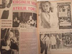 Pazar Haftalık Aktüalite Sinema Tiyatro Müzik ve Magazin Dergisi - 14 Haziran 1974 - Sayı:925 - Gökben - Figen Han - Bahar Erdeniz'i yeni kavalyesiyle birlikte Hilton Otelinin havuzunda yakaladı - Figen Han - Tamer Yiğit - Senar Seven - Sevinç Pekin - Gönül Hancı - Senar Seven - Türkan Erdem - Gülistan Okan çıplaklık konusunda bayrağı kimseye bırakmıyor - Bu kaçıncı birleşme? - Arzu Okay - Seyhan Karabay - Patricia Gilda - ANUŞKA Dev Posteri - Arzu Okay - Seyhan Karabay - Senar Seven Yeşilçam'dan hemen kaçmak niyetinde - Silvana Mangona - Leyla Sayar - Evliliğimiz içyüzü - Sevgi Can - Tayfur Çakar - Sermet Serdengeçti - Yavuz Karakaş - Süleyman Bolat - Nükhet Duru - Bertha ile Claude misafir olarak yurdumuza gelmek istiyorlar fotoğraf ve haberi - Posterli Tam Takım Dergi